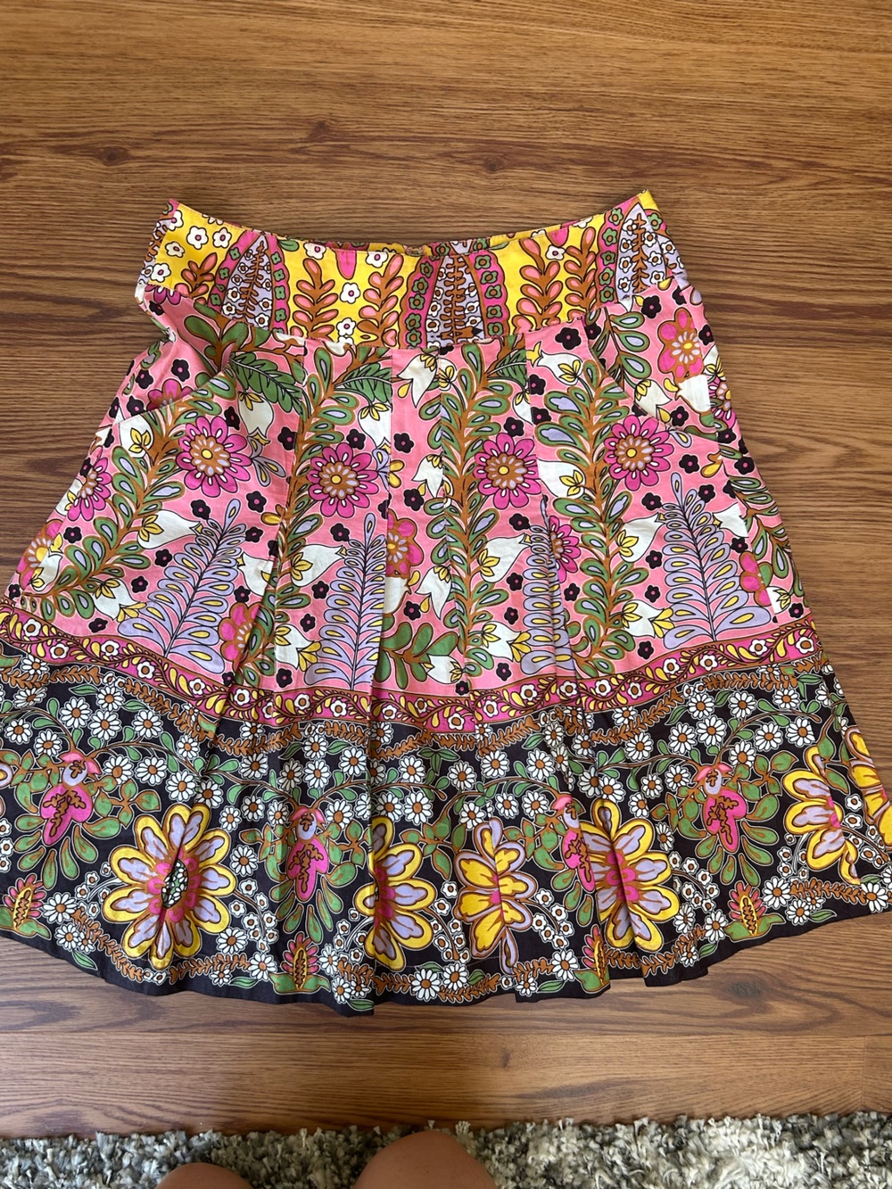 Bohemian Retro Floral Tiered Above the Knee Skirt Cabi size 2